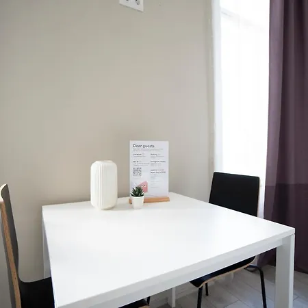Bright ,cozy , central&cute studio in Vienna Esterno foto